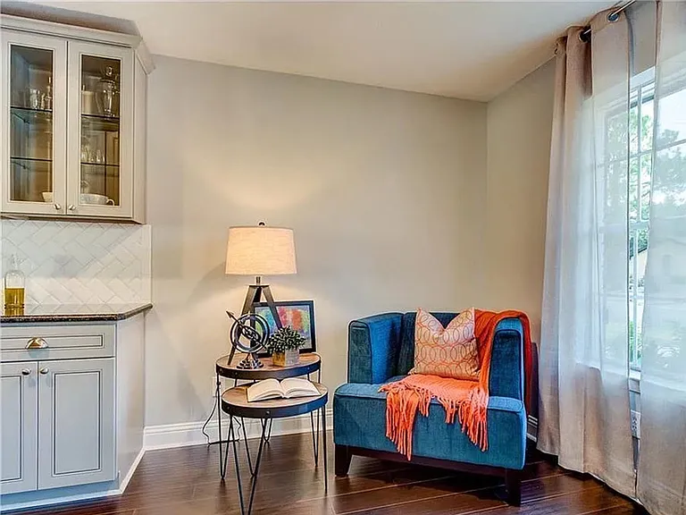 413 W Pleasantview Dr — Photo 14