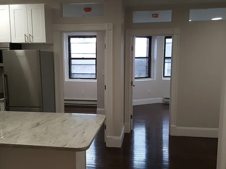 87 Westland Ave #2C — Photo 5