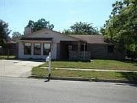 1st image of 1400 Gowen Dr