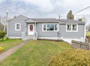 18 Sweed Rd, Newark, NY 14513