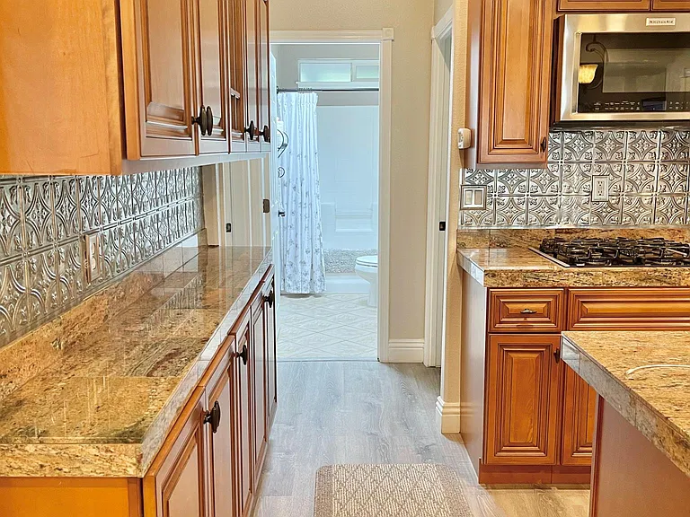 14392 Four Winds Rd #B — Photo 10