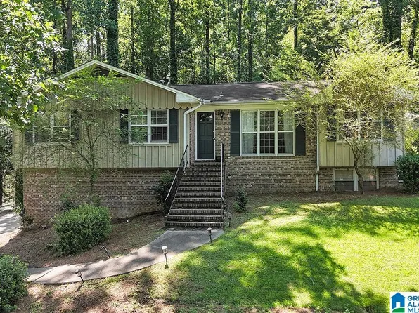 2224 Mountain Creek Trl, Birmingham, AL 35226