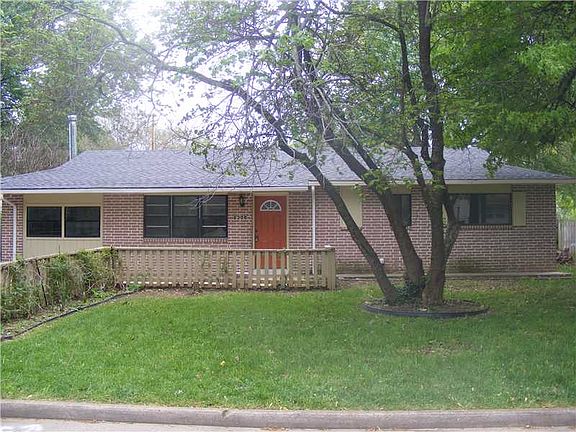 2nd image of 1306 W Sunset Dr