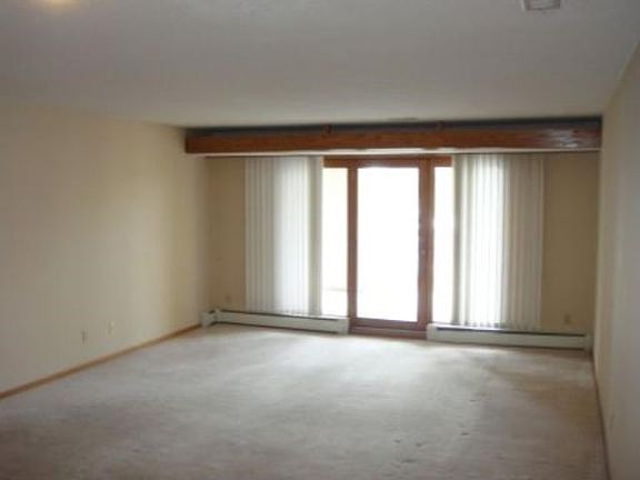 4th image of 14575 Burma Ave #301