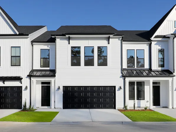 440 Ireland Way, Murrells Inlet, SC 29576