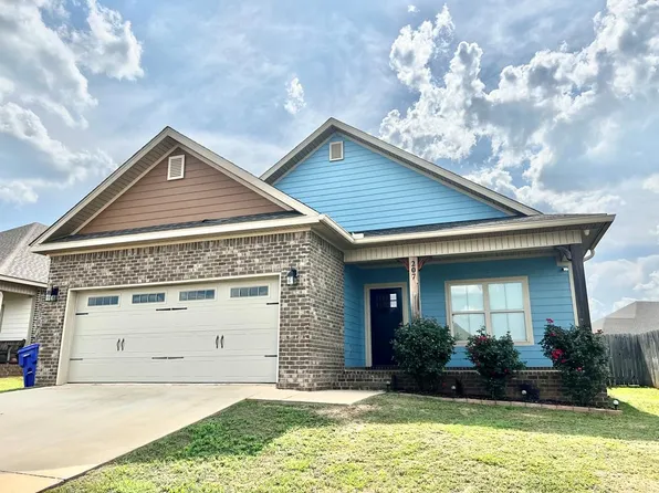 207 Overcup Dr, Troy, AL 36079