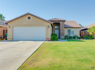 310 Misty Meadow Dr, Bakersfield, CA
