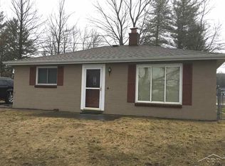 126 Riverside Dr, Beaverton, MI 48612