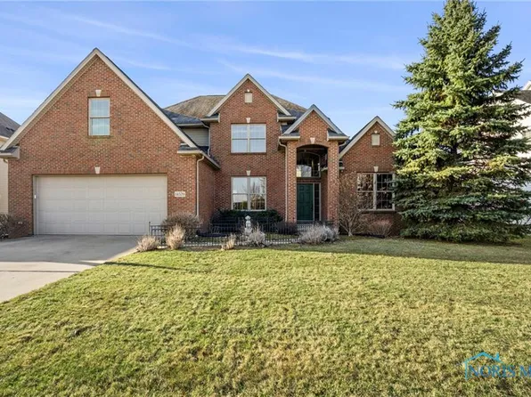 14579 Lake Meadows Dr, Perrysburg, OH 43551
