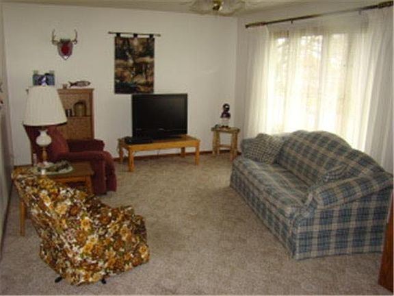 2nd image of 308 Elm Court Drive S