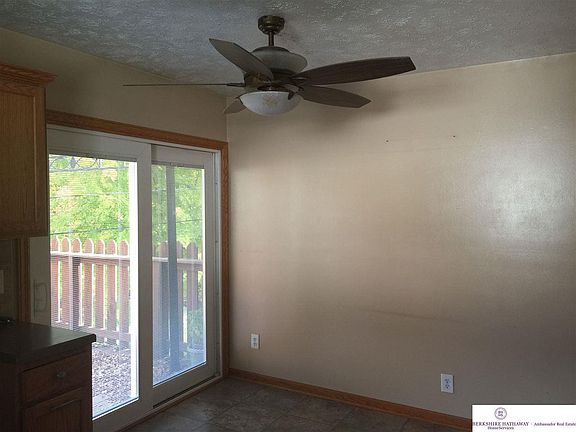 4th image of 7317 Elm Dr