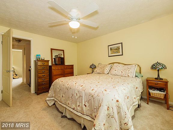 4th image of 8327 Mary Lee Ln