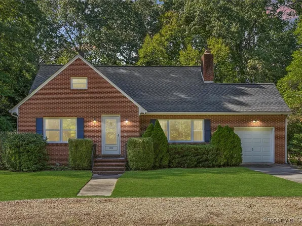302 Old Landing Rd, Yorktown, VA 23692