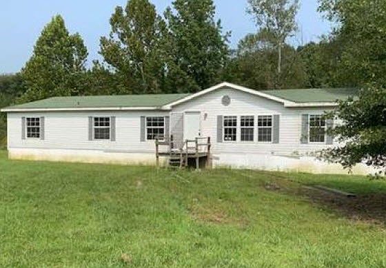 1st image of 6121 Crescent Acres Ln