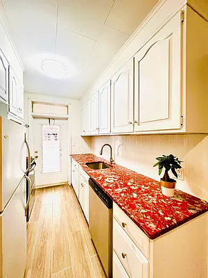 Rented by Compass | media 5