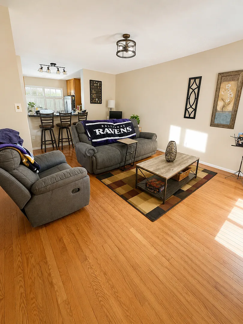 Charming 3BD/2BA Townhome in Perry Hall, MD! — Photo 1