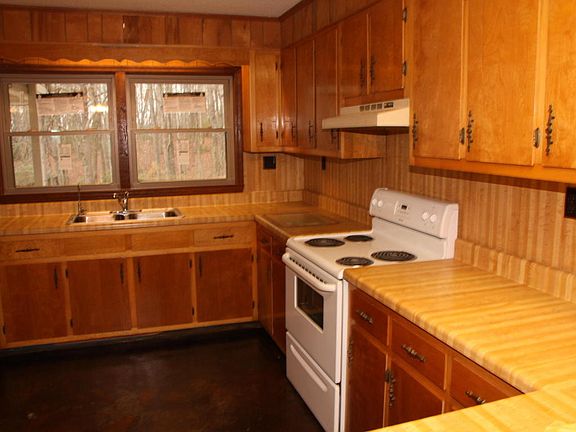 4th image of 924 Milo Webb Dr
