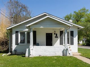 8901 Olden Ave, Saint Louis, MO 63114