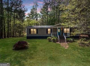 654 Old 4, Whitesburg, GA 30185