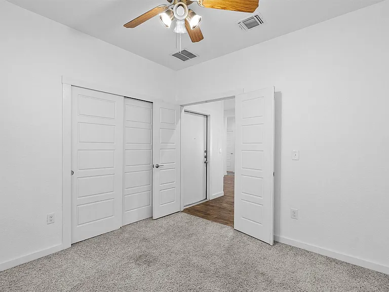 13513 Clerk St — Photo 18