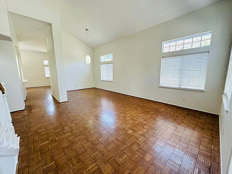 26253 King Edwards Dr — Photo 6
