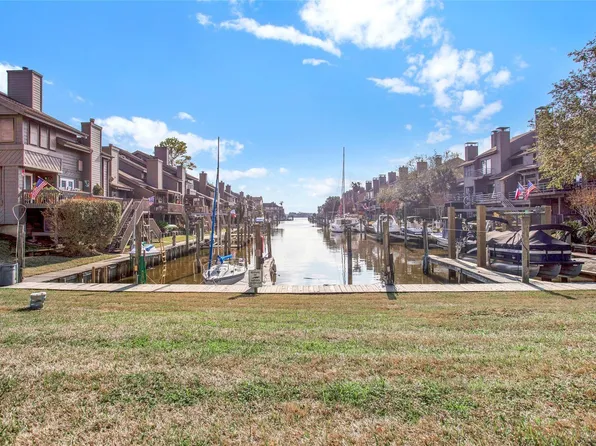 2619 Sailboat Dr, Houston, TX 77058