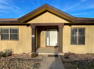 21 Eleanor Ln, Bella Vista, AR 72714