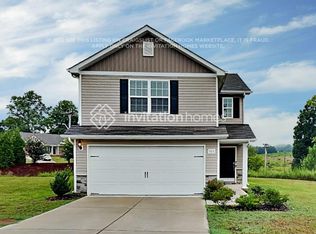 595 Belcaro Dr, Kings Mountain, NC 28086