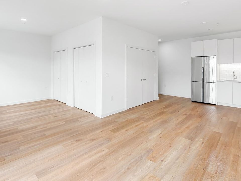 1st image of 175 W 7th St APT 311