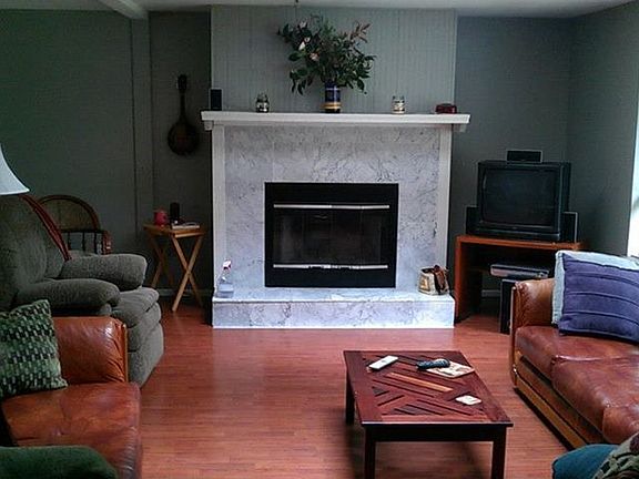 2nd image of 1100 Stavis Drive East NW