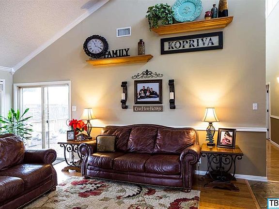 4th image of 14194 Canyon Oaks Cir