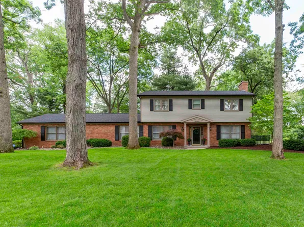 15645 Embers Dr, Mishawaka, IN 46545