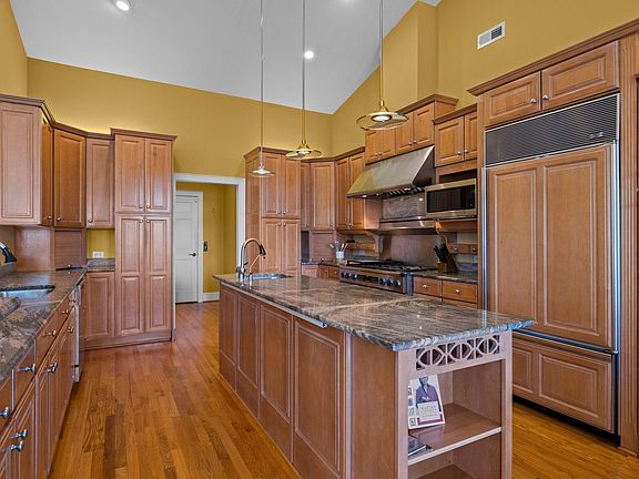 5th image of 109 Tarpon Way
