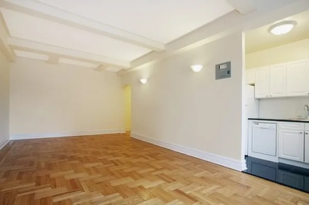 Rented by Douglas Elliman | media 2