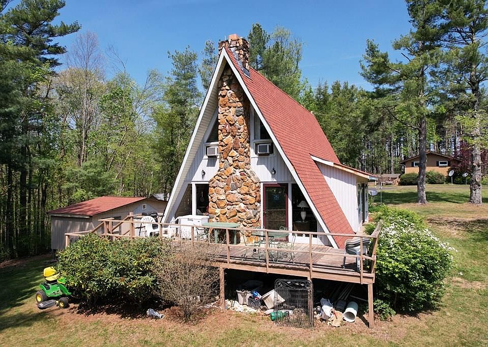 1st image of 138 Mountaineer Way