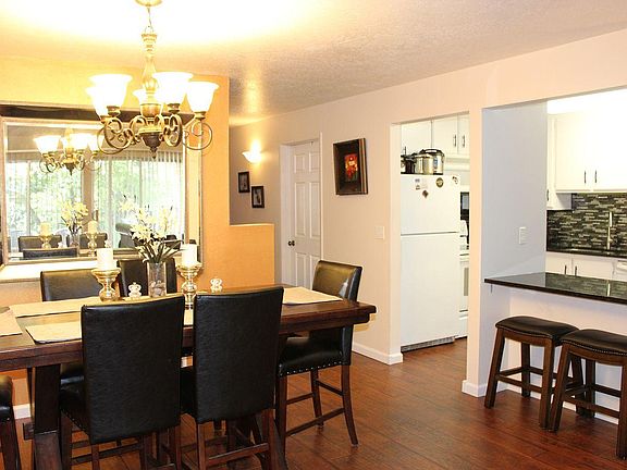 2nd image of 8101 S Cottonwood Hills Cir E