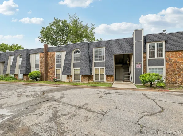 4440 E 68th St Unit 486, Tulsa, OK 74136