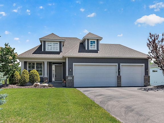 3rd image of 1144 Pine Hill Ln