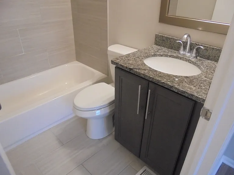 1847 Grandview Pl — Photo 19