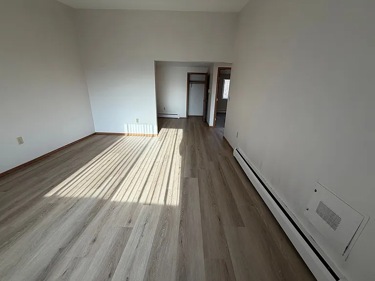 2721 Humboldt Rd — Photo 12