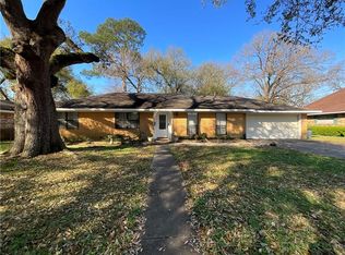 1208 Lancaster Dr, Alexandria, LA 71303
