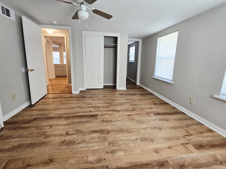 2307 Elm Ave #2307 — Photo 12
