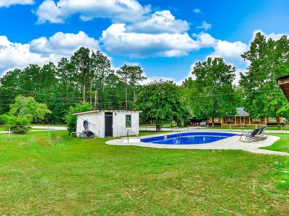 408 Sunset Dr, West Columbia, SC 29172