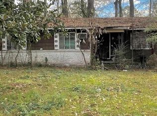 1221 Glen Erin St, Jackson, MS 39212