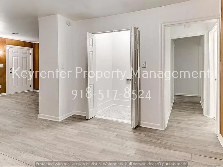224 E Zion Pl — Photo 9