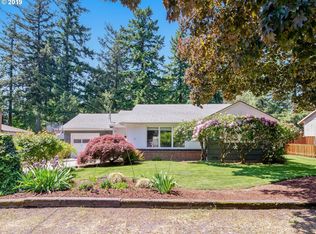 911 NE 113th Ave, Portland, OR 97220