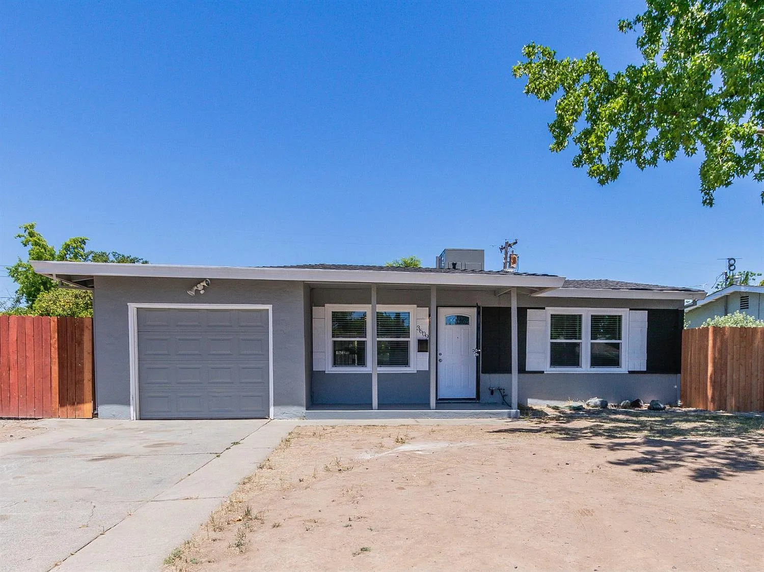 3609 Alberta Ave photo 1