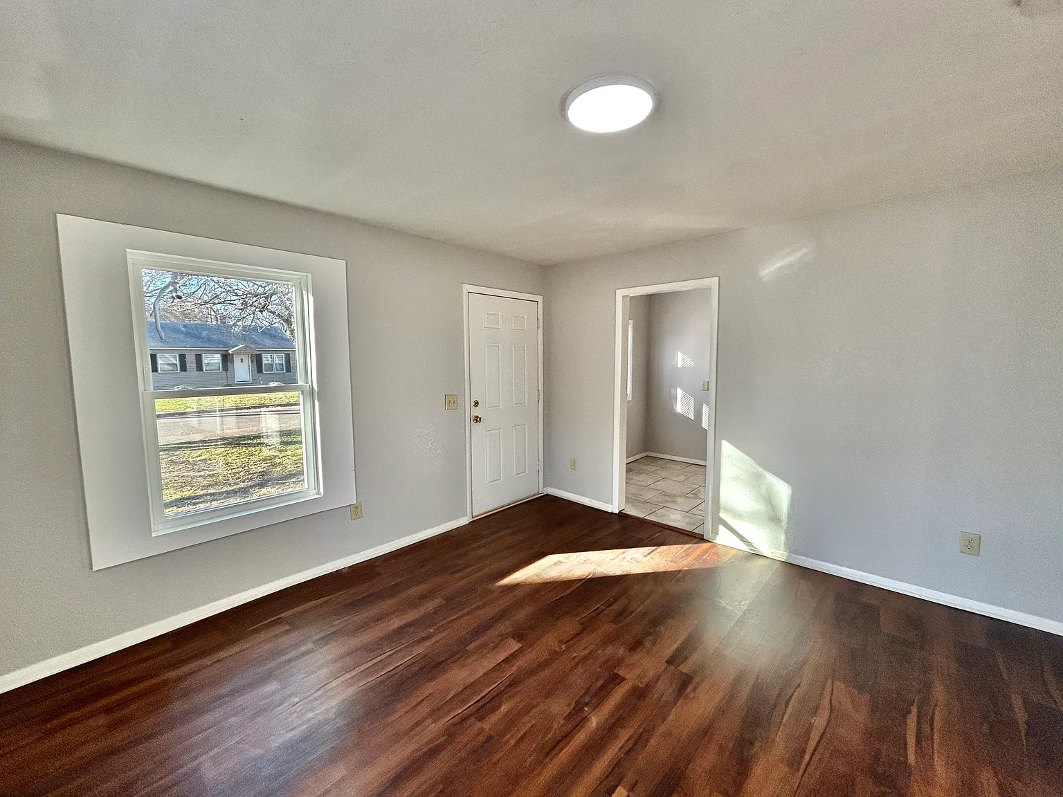 850 S Terrace Dr — Photo 3