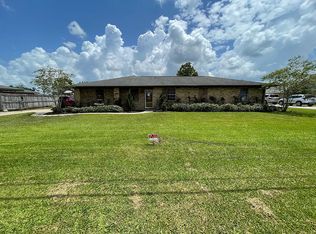 341 Saint Peter St, Raceland, LA 70394
