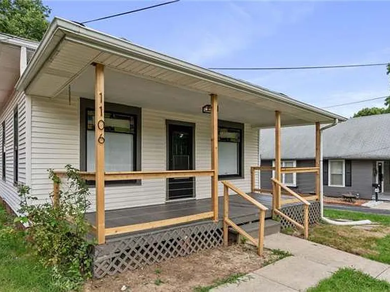 1106 N Osage St — Photo 3
